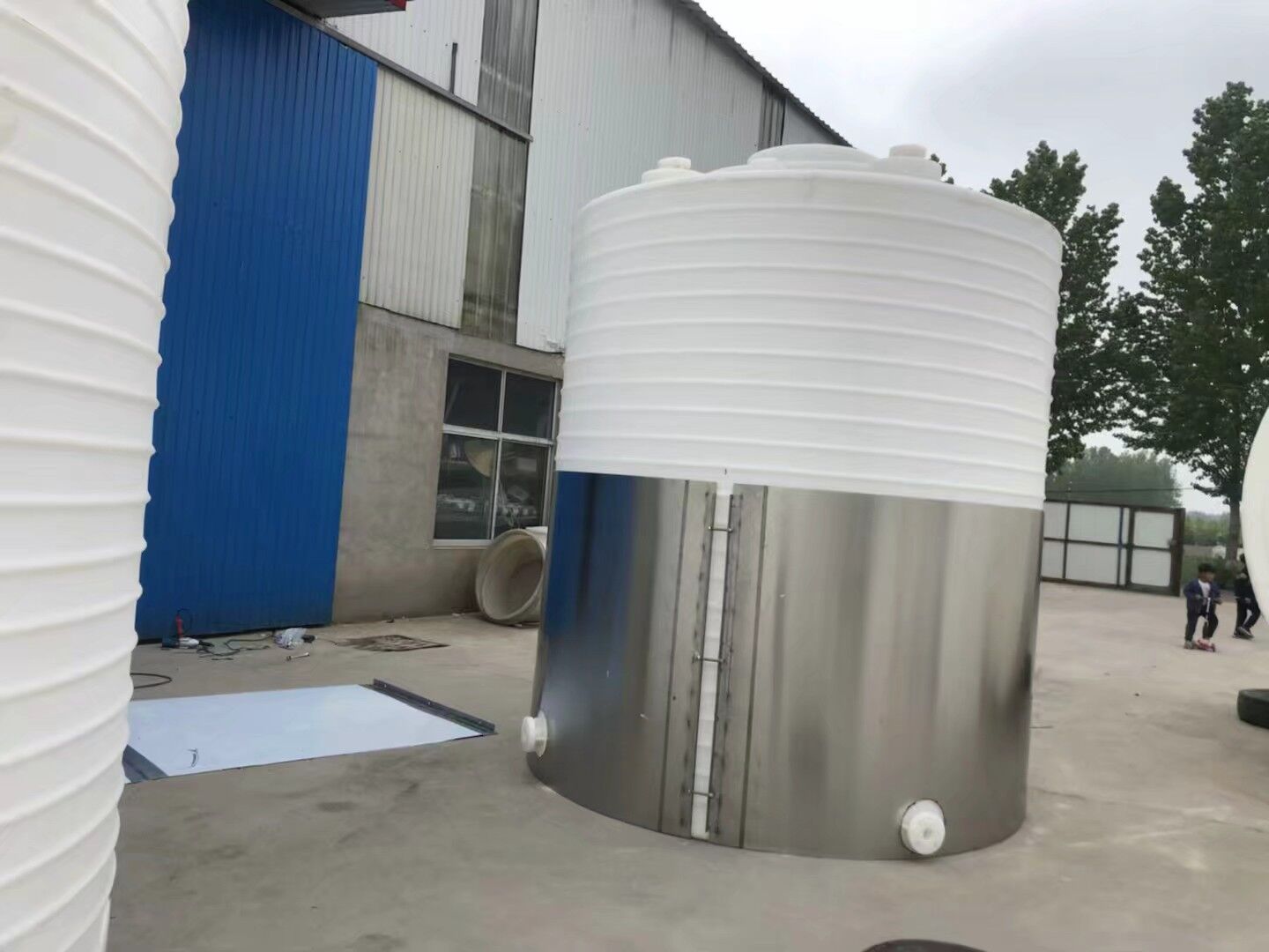 �Ӻ�10������Ͱ